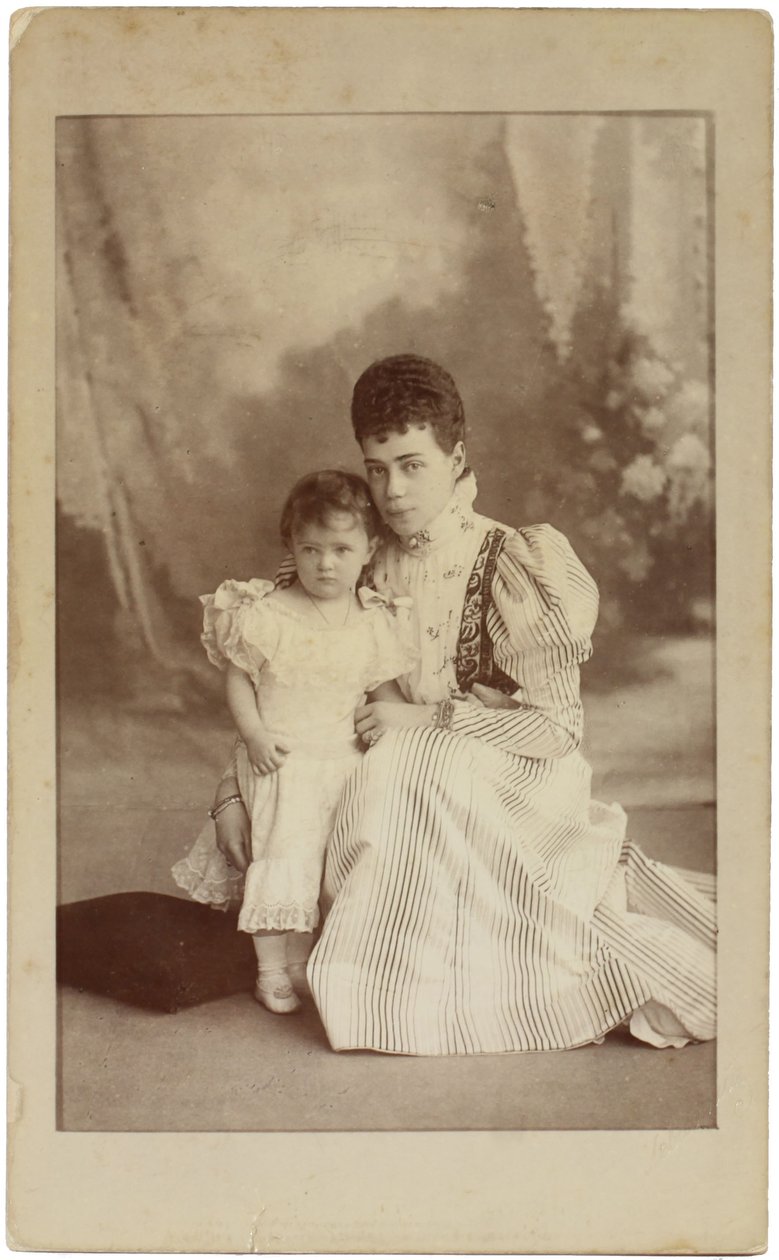 Großherzogin Xenia Alexandrowna von Russland mit Tochter Irina, um 1882 von Sergei Lvovich Levitsky
