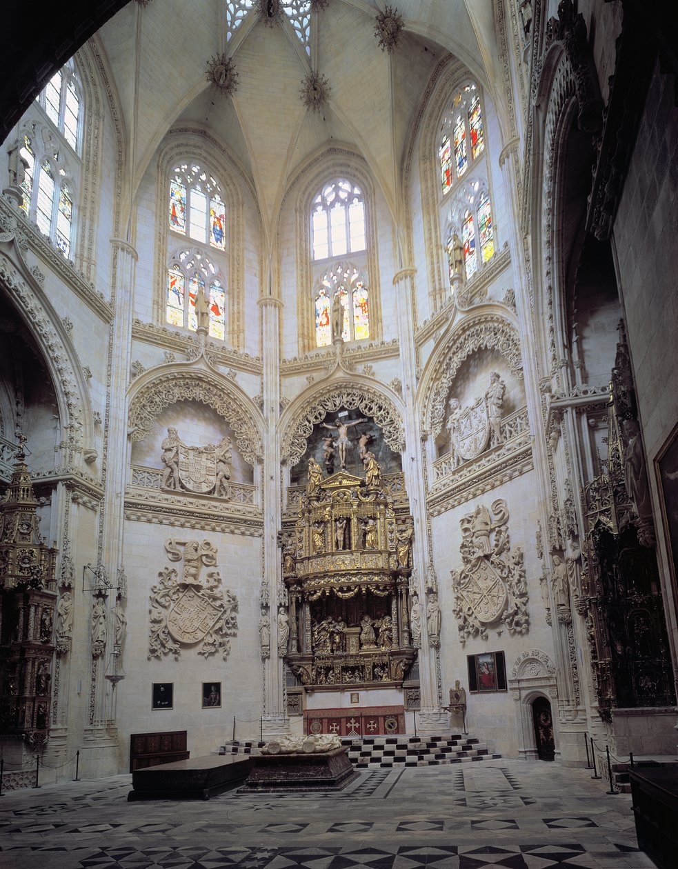 Innenansicht der Capilla del Condestable, Ende des 15. Jahrhunderts von Spanish School