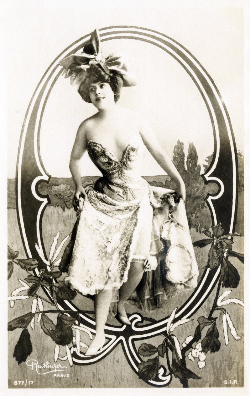 Q: Marcelle Yrven, französische Schauspielerin - Theater: Palais Royal, Folies dramatiques, Paris - Alphabet in Postkarte von Studio Reutlinger