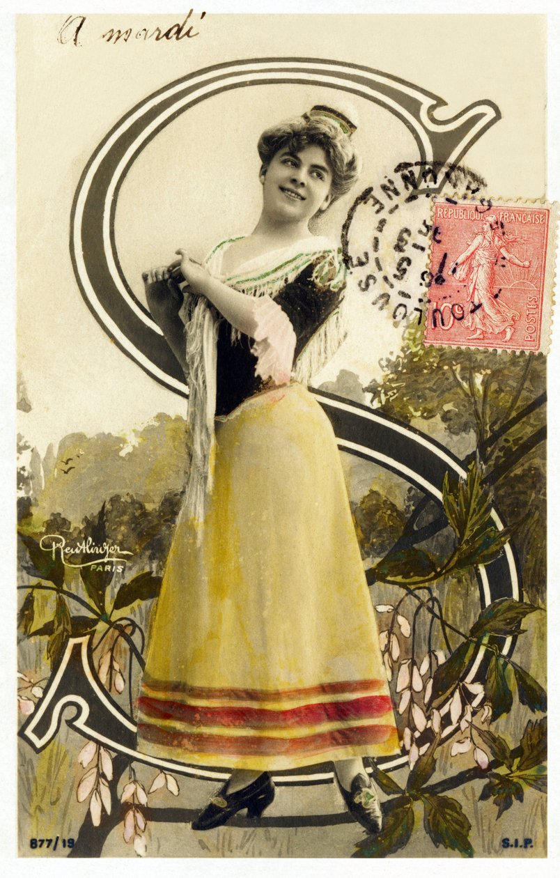 S: Mlle Caux, Künstlerin aus den 1900er Jahren - Alphabet auf Postkarte von Studio Reutlinger