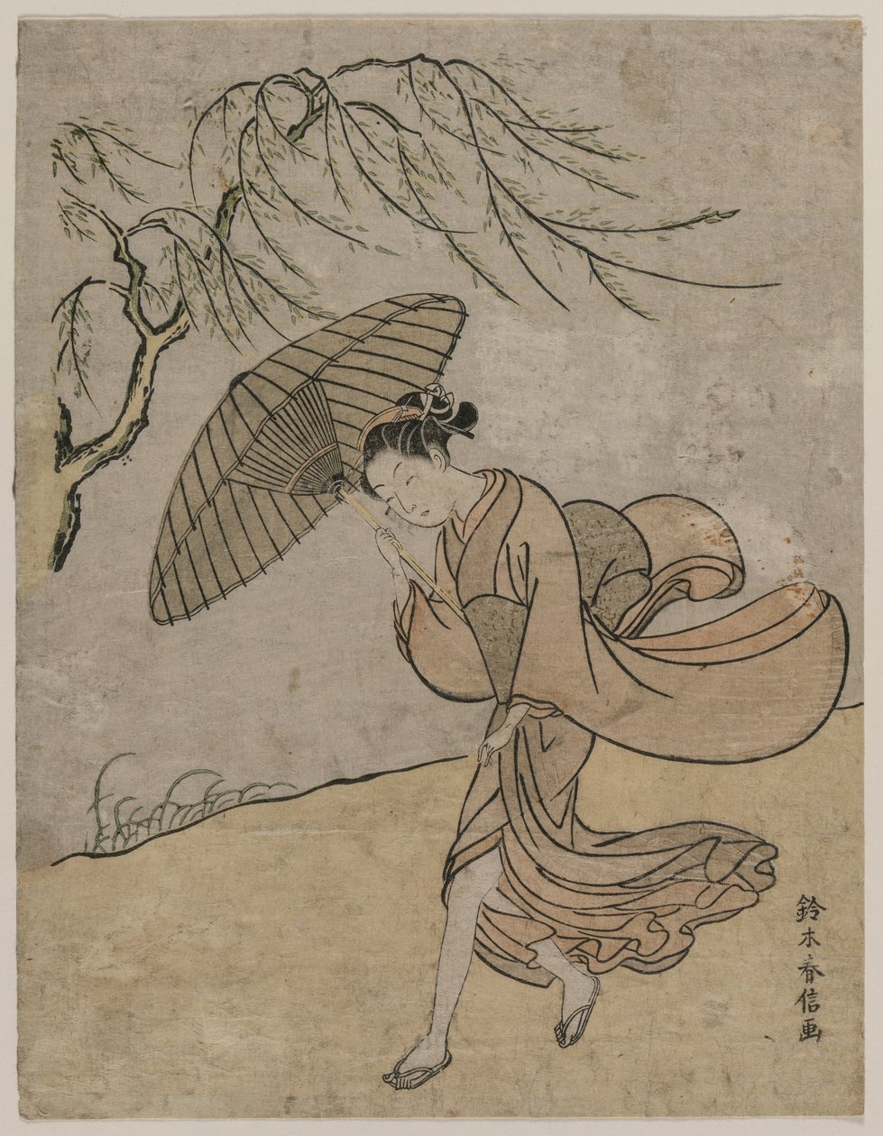 Frau läuft an einem Weidenbaum im Wind vorbei von Suzuki Harunobu