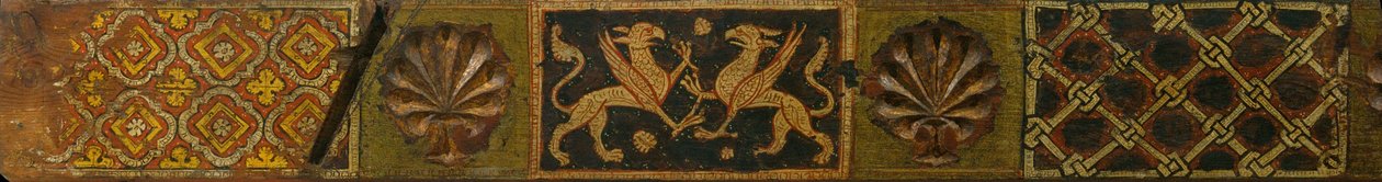 Fragment eines Kassettendeckenbalkens mit Greifen, Pflanzenmotiven und verschlungenen Motiven von Unbekannt Unbekannt