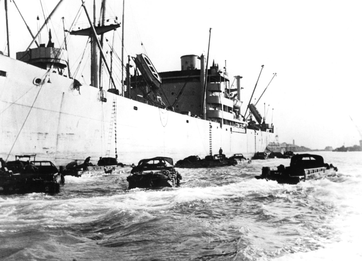 Amerikanische Amphibienfahrzeuge, Le Havre, Frankreich, 1944 von Unbekannt