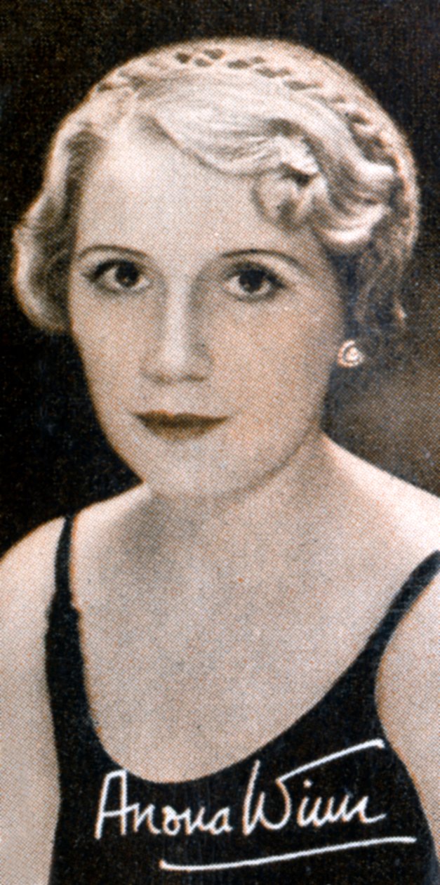 Anona Winn MBE, geborene Anona Edna Wilkins, 1904-1994, 1935 von Unbekannt