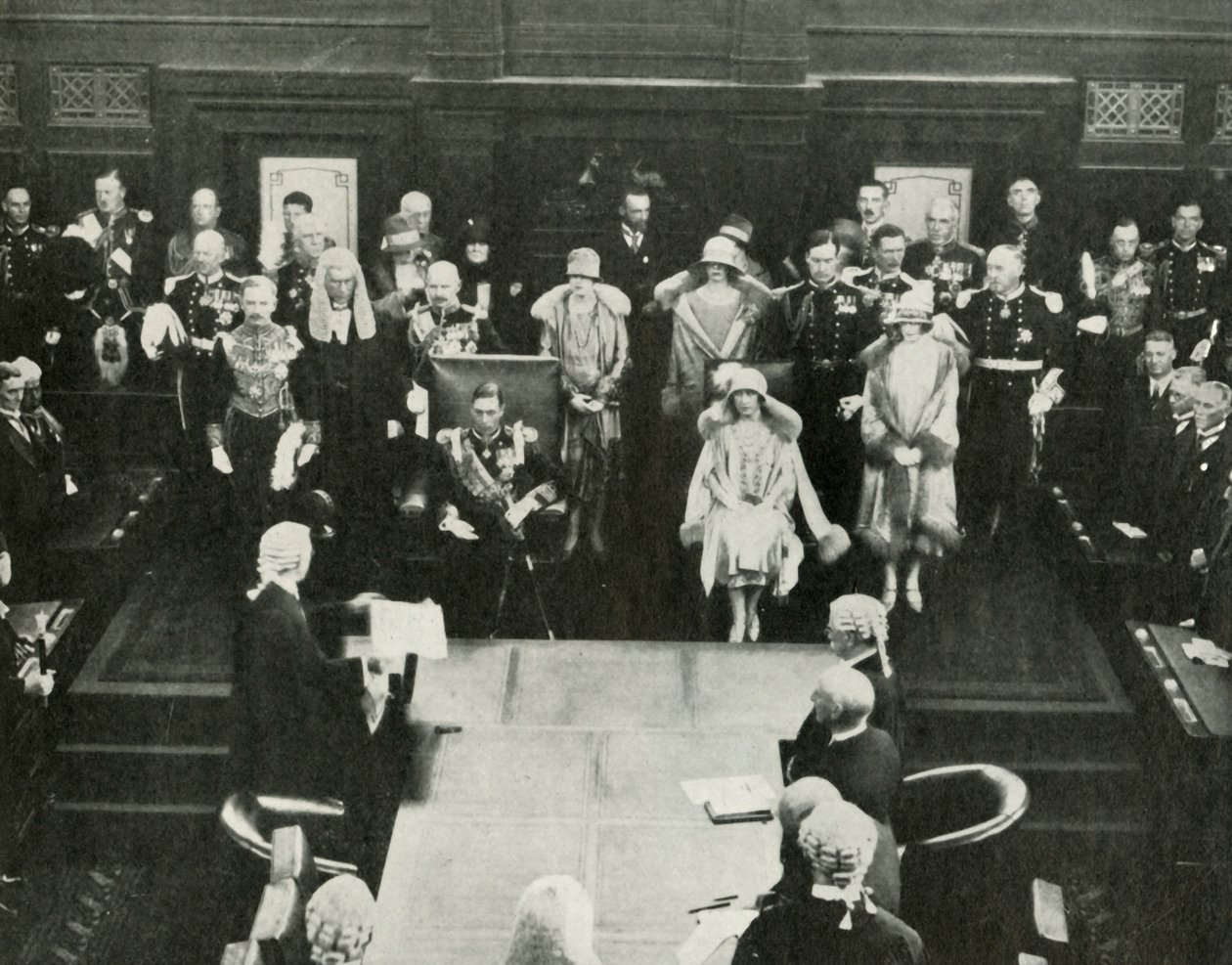Canberra, Australien. Ihre Majestäten eröffnen das erste Bundesparlament, 9. Mai 1927, 1937 von Unbekannt