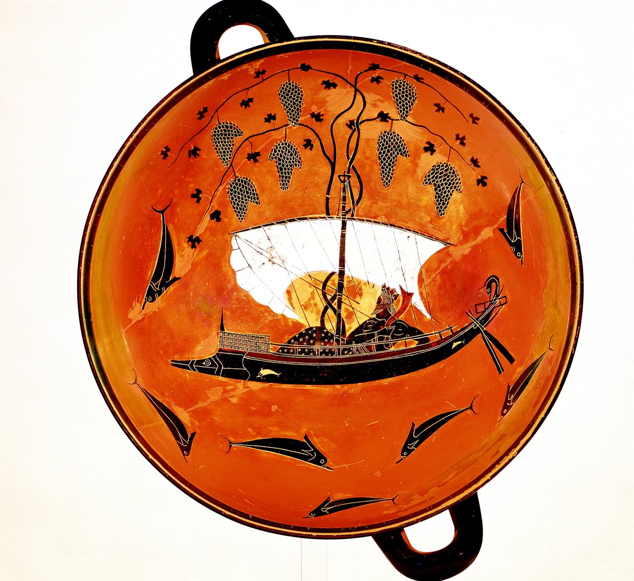 Dionysius in einem Segelboot umgeben von Delfinen, antikes griechisches Gefäß Krater, 530 v. Chr. von Unbekannt