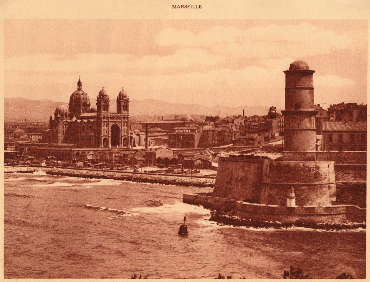 Fort St. Jean und Kathedrale, Marseille, 1930 von Unbekannt