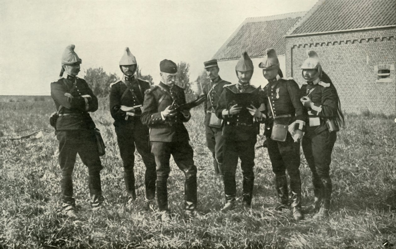 Französische Stabsoffiziere in Beratung, 1914 von Unbekannt