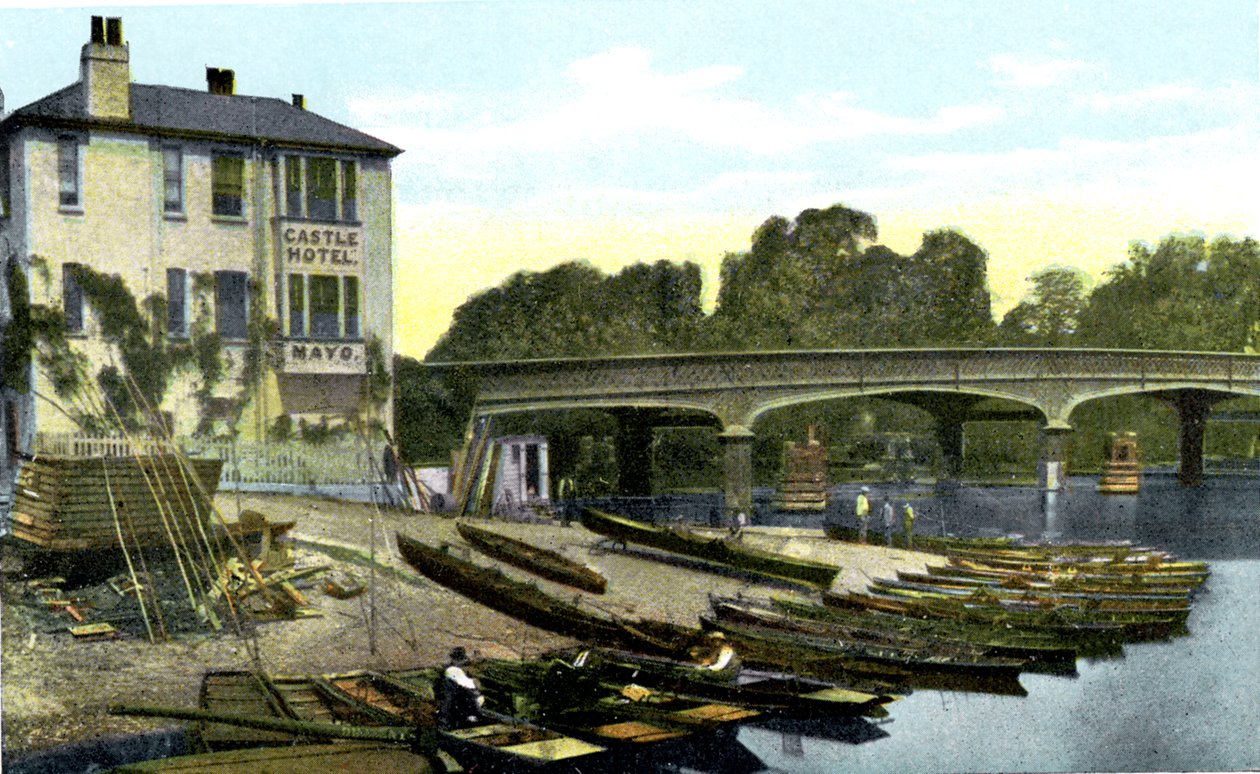 Hampton Court Bridge, London von Unbekannt