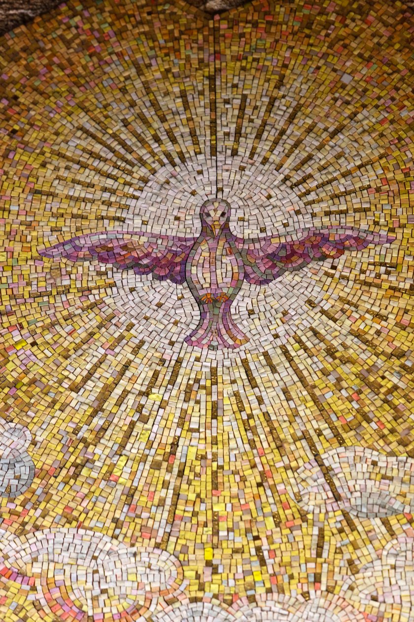 Heiliger Geist Symbolmosaik in der Sacro Cuore di Gesu Kirche, Gallipoli, Italien von Unbekannt