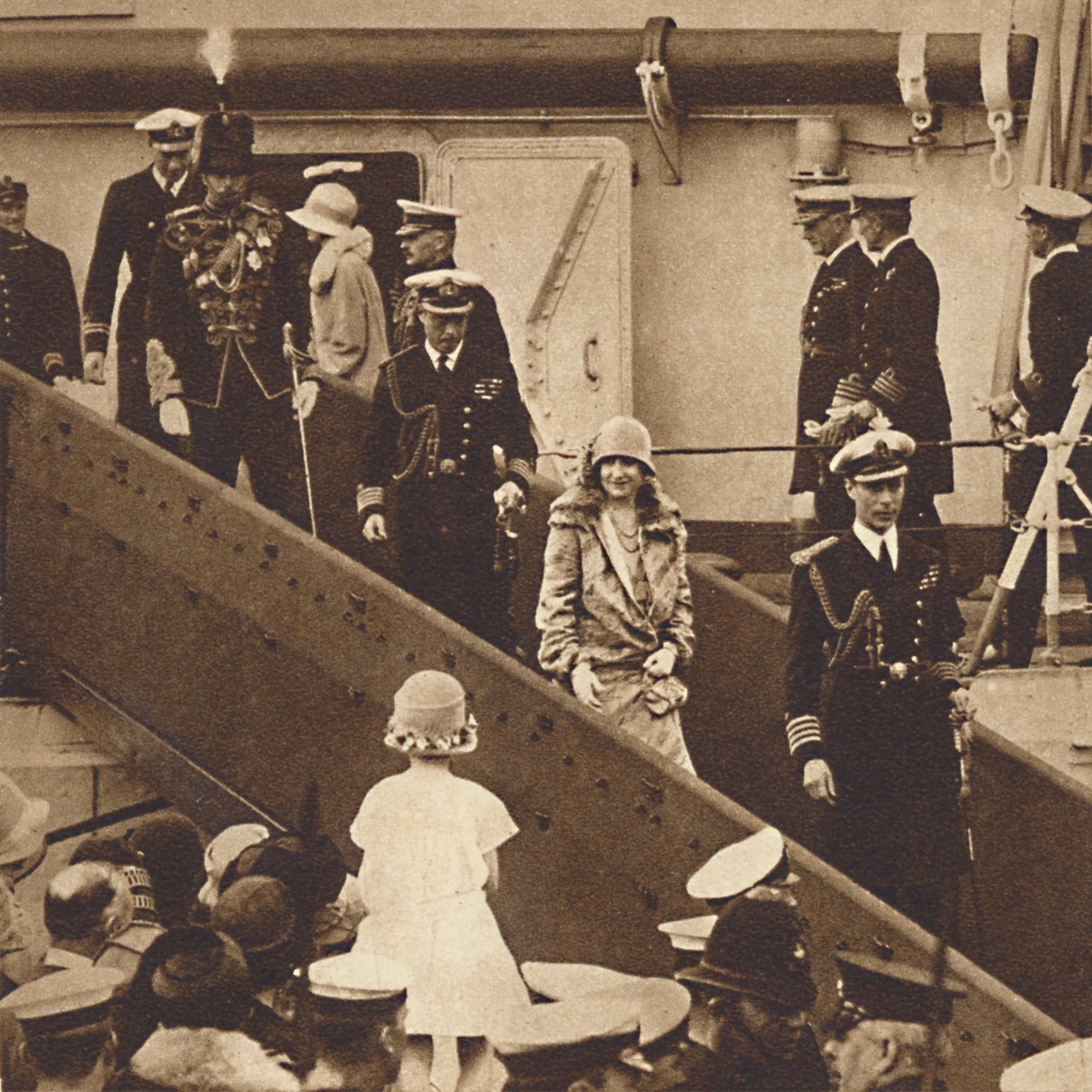 Wieder zu Hause - Der Herzog und die Herzogin landen am 27. Juni 1927 in Portsmouth, 1937 von Unbekannt