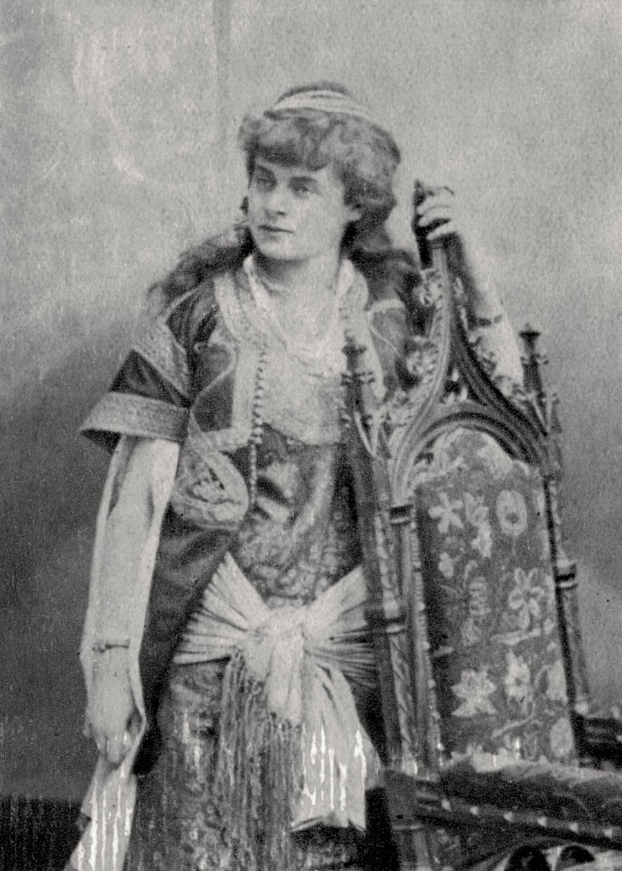 Julie Feyghine, französische Schauspielerin von Unbekannt