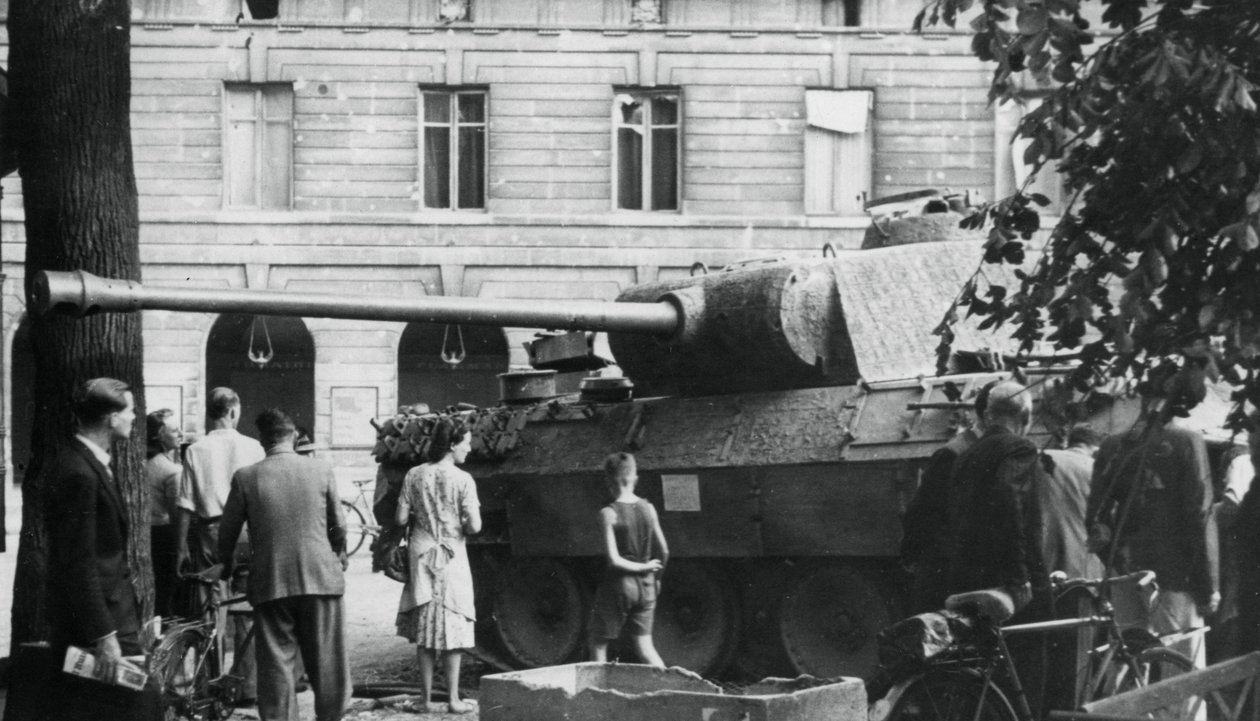 Befreiung von Paris, August 1944 von Unbekannt
