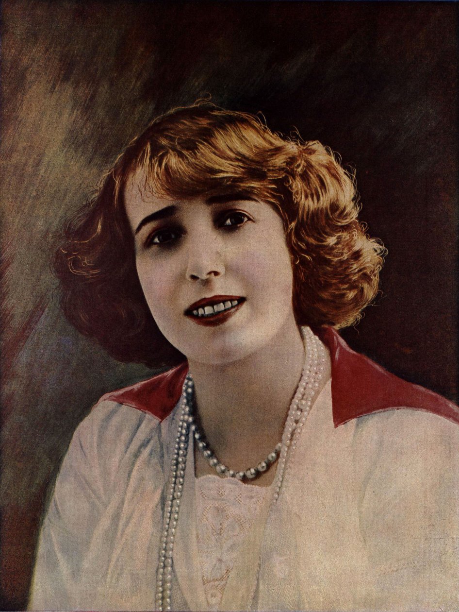 Mademoiselle Mistinguett, 1913 von Unbekannt