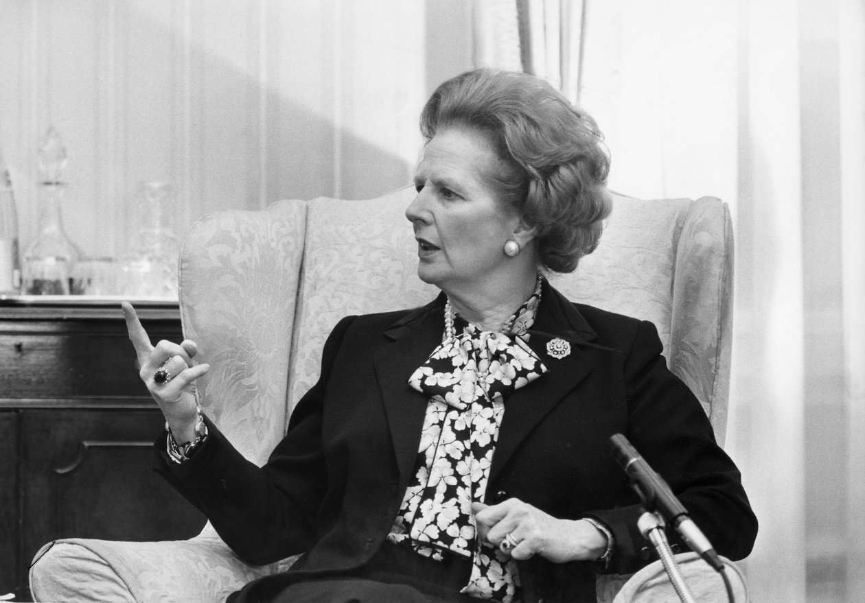 Margaret Thatcher, britische Politikerin, um 1980er von Unbekannt