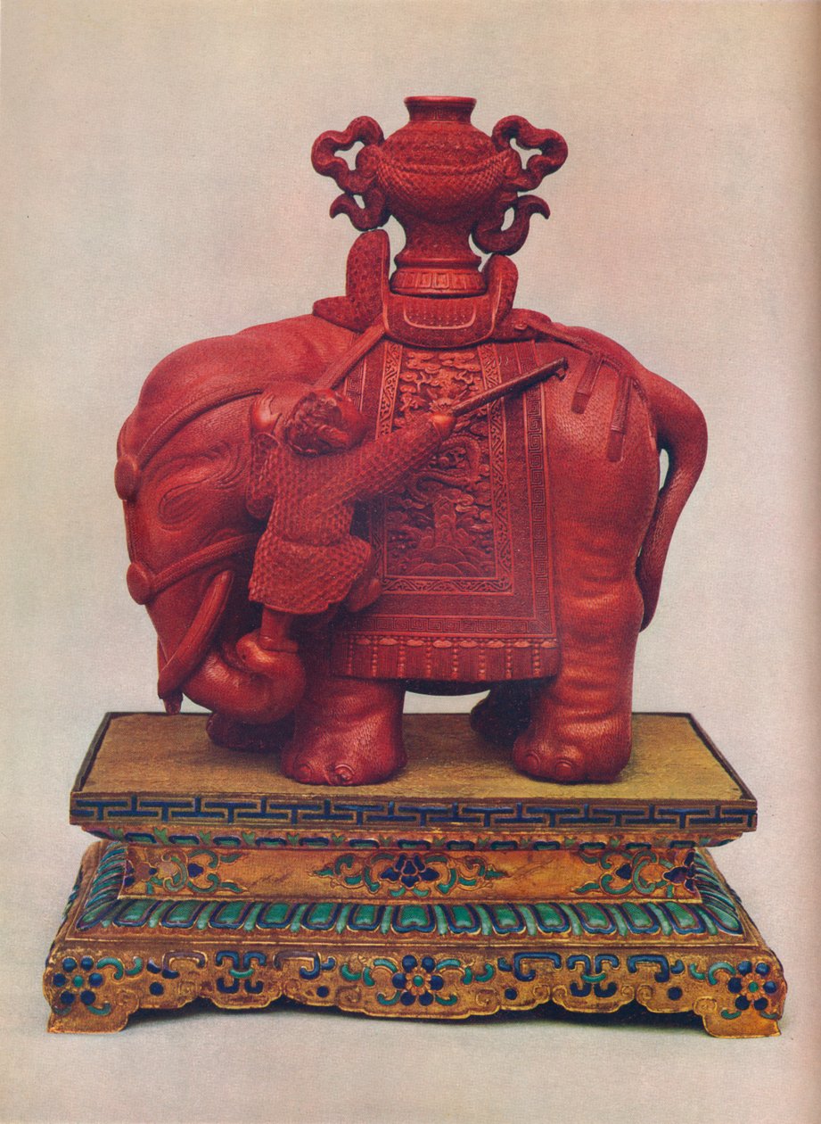 Einer von einem Paar geschnitzter roter Lackelefanten, Chinesisch, Qianlong-Periode, um 1765 von Unbekannt