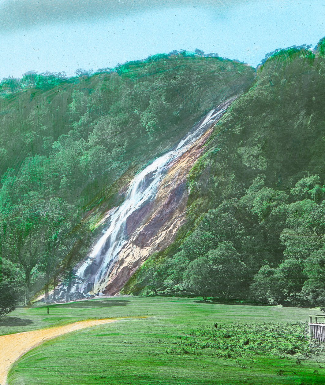Powerscourt-Wasserfall, Co. Wicklow, um 1910 von Unbekannt
