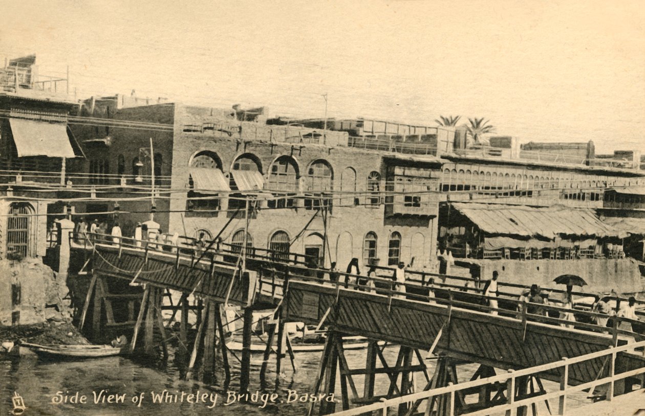 Seitenansicht der Whiteley-Brücke, Basra, ca. 1918-1939 von Unbekannt
