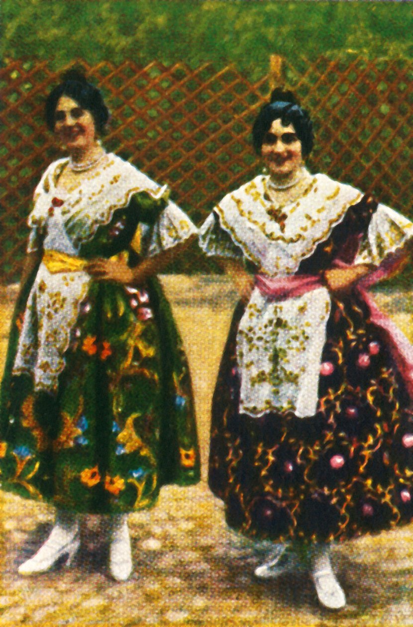 Traditionelle Spanische Leute Japan: Kandierte Kastanien Im Kimono
