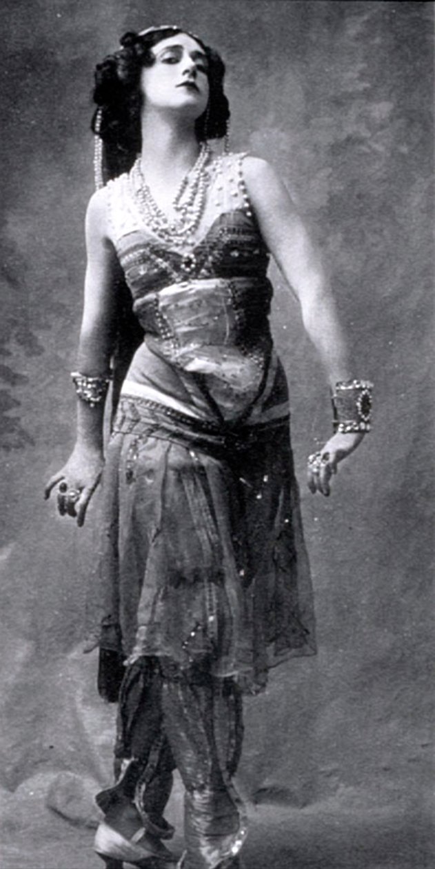 Tamara Karsavina, russische Ballerina, 1911 von Unbekannt