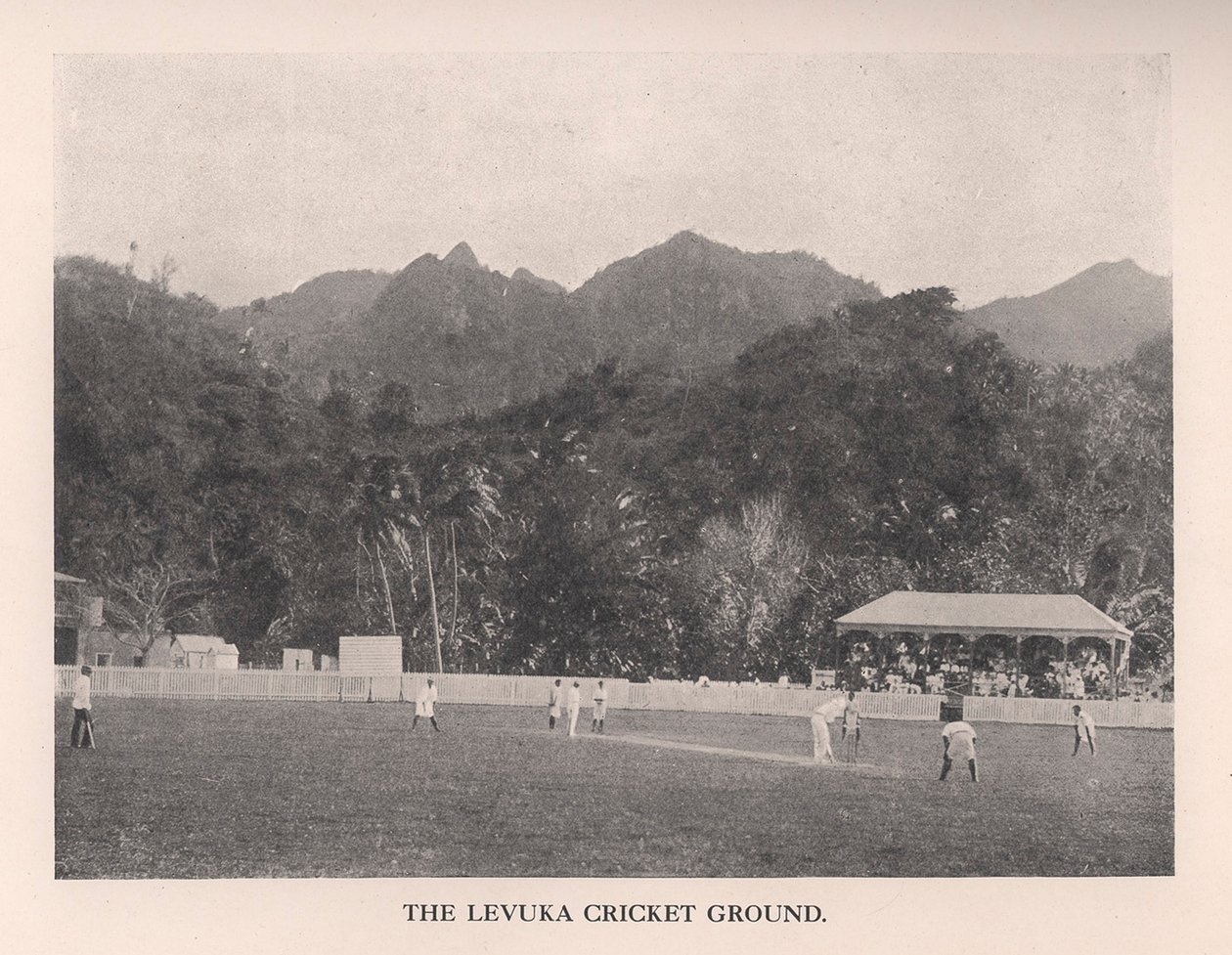 Der Levuka Cricket Ground, Fidschi, 1912 von Unbekannt