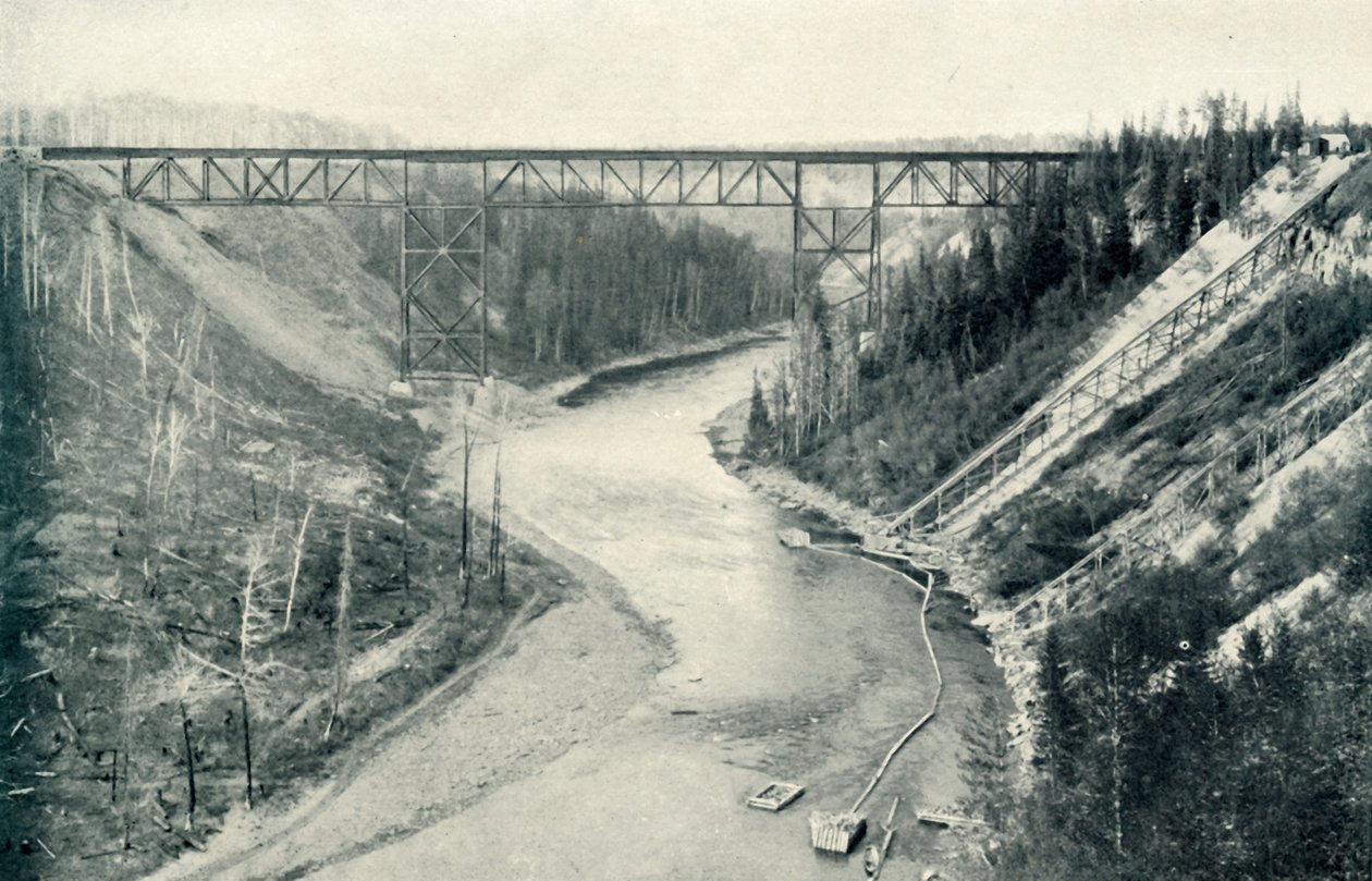 Die höchste Brücke östlich der Rocky Mountains, 1922 von Unbekannt