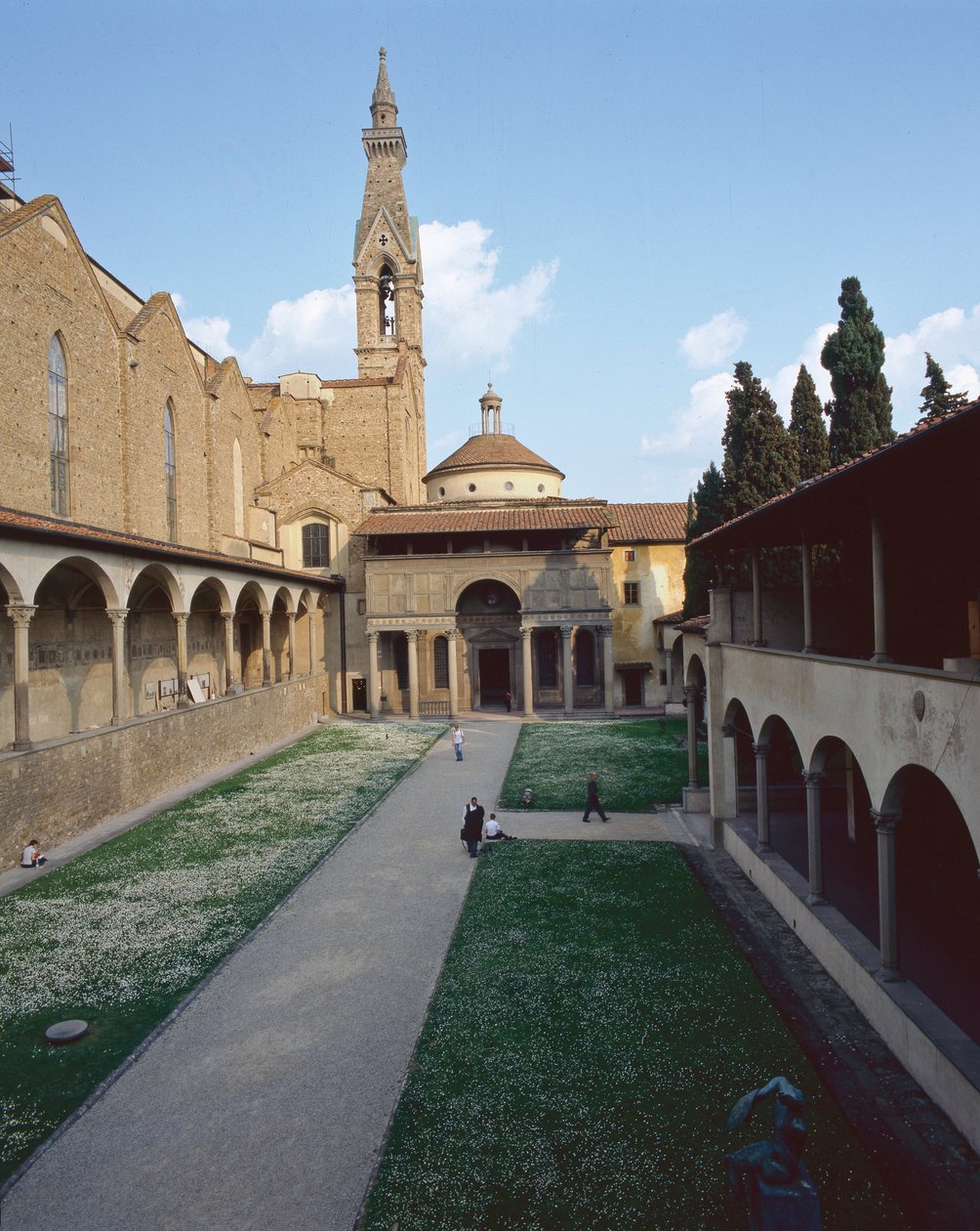Ansicht der Pazzi-Kapelle, der Fassade und des Glockenturms von Unbekannt