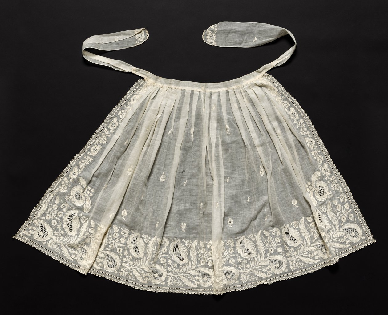 Hochzeitsschürze, ca. 1830er Jahre von Unbekannt