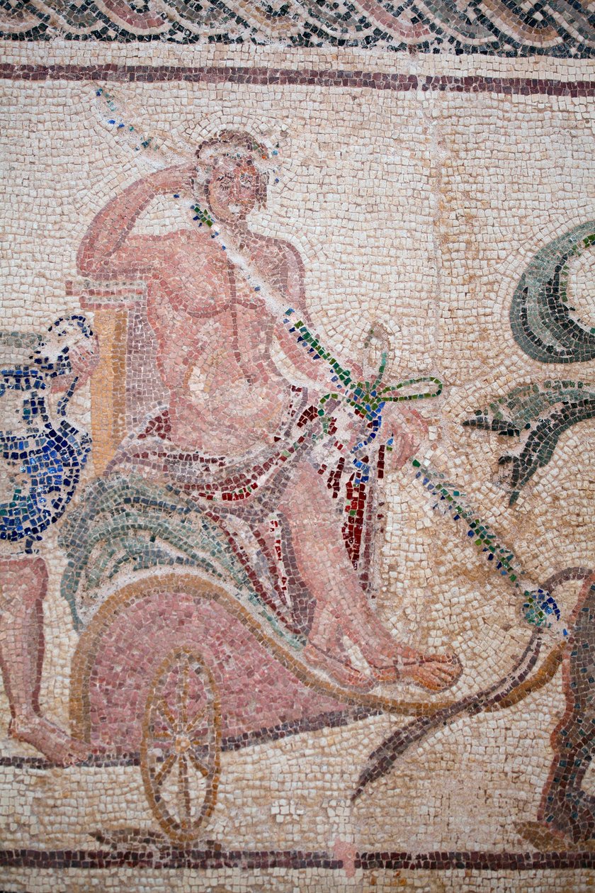 (Detail) Der Triumph des Dionysos - Rückkehr des Gottes von einem Feldzug nach Indien - Dionysos sitzt auf einem von zwei Panthern gezogenen Wagen - Paphos-Mosaiken, Haus des Dionysos, Ende des 2. Jahrhunderts n. Chr. - Zypern von William M. Timlin