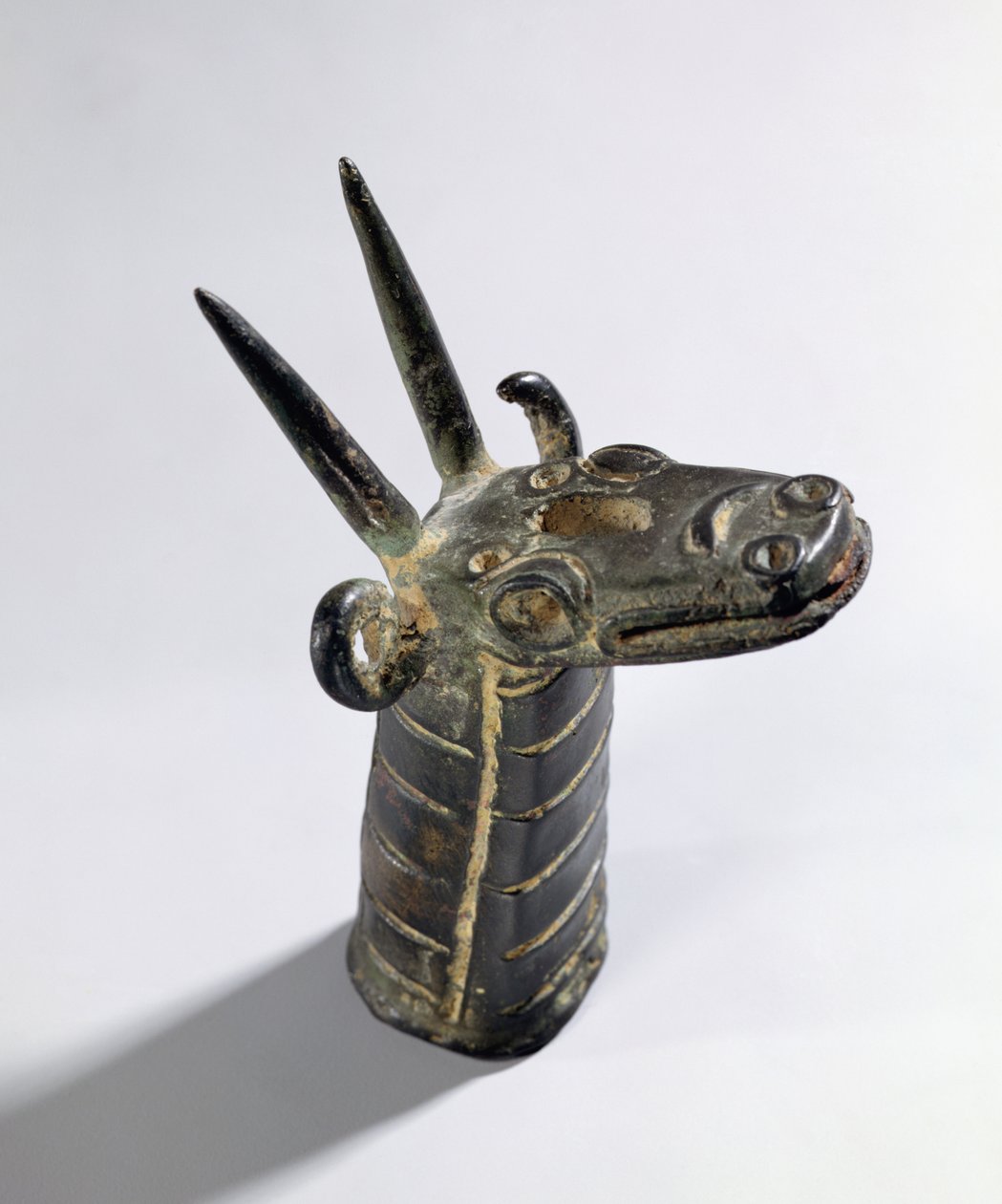 Drache, Symbol des Gottes Marduk, Spätassyrische Periode, ca. 800-600 v. Chr. von Unbekannt