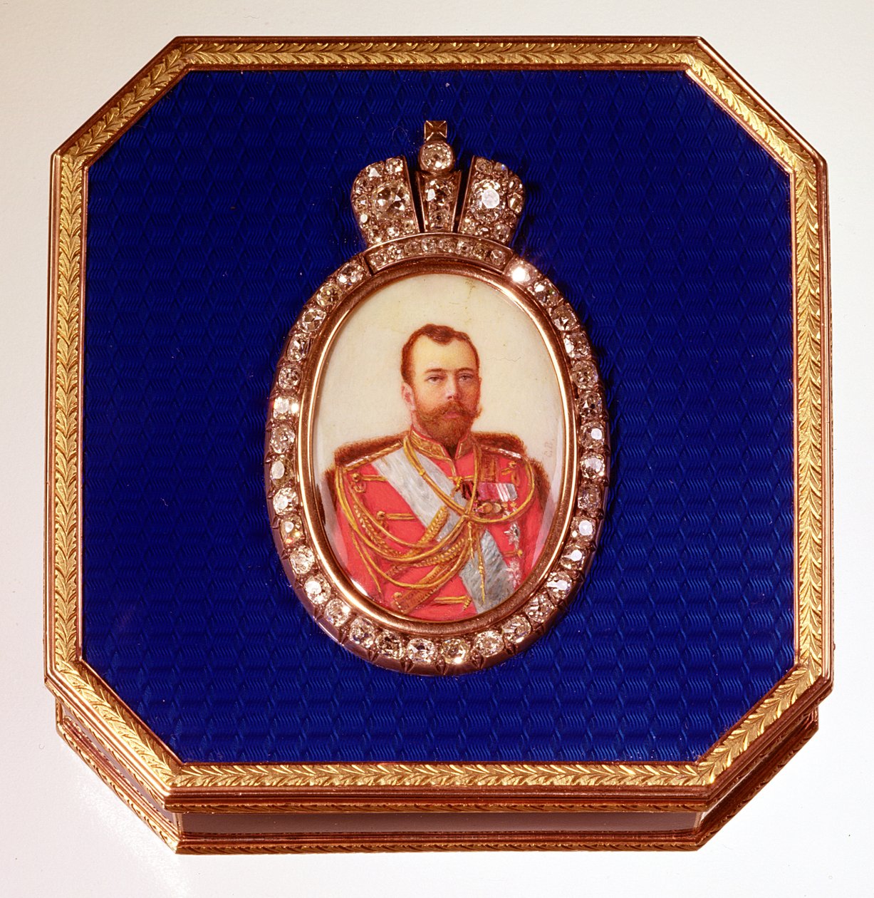 Fabergé-Blaue-Emaille-Box mit Porträt von Zar Nikolaus II. von Unbekannt
