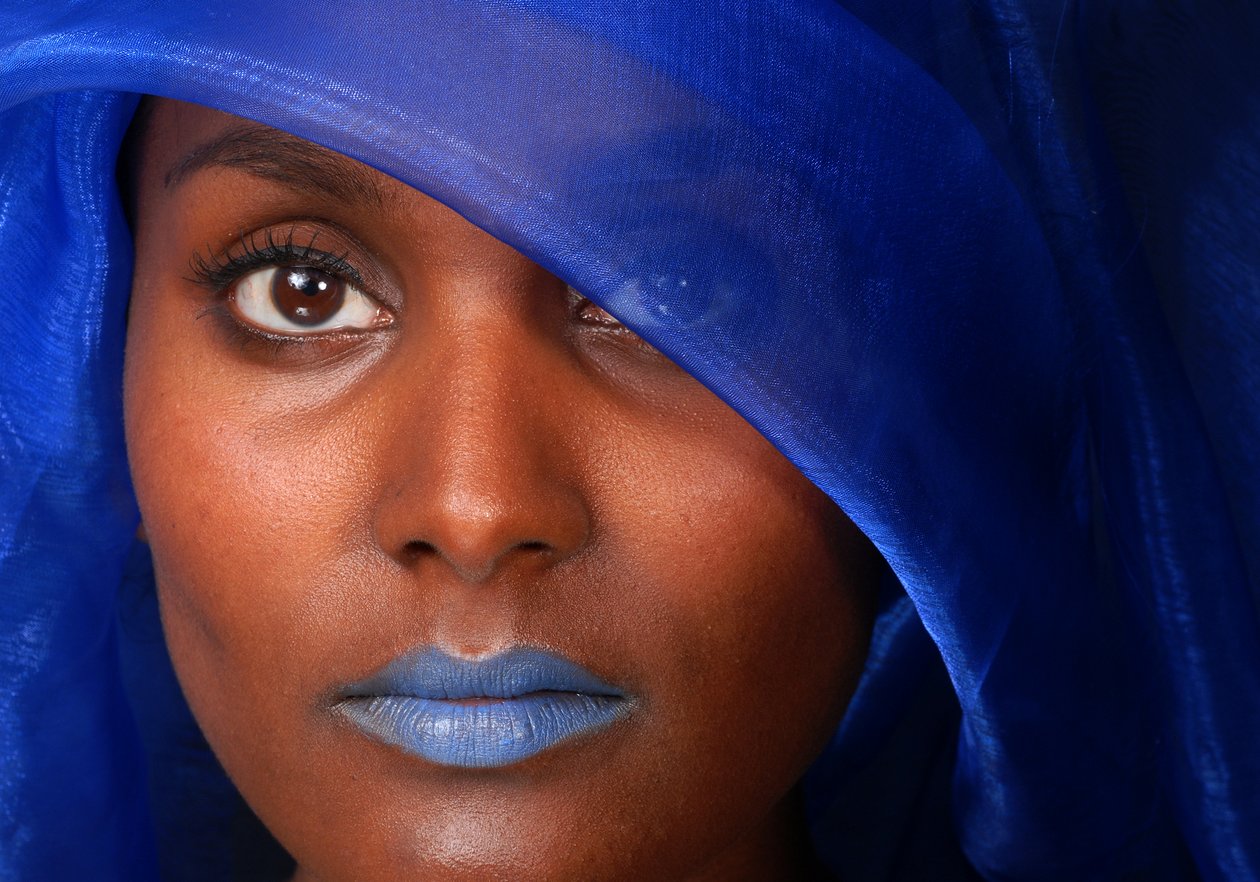 Femme du monde 7, 2005 von Unbekannter Künstler