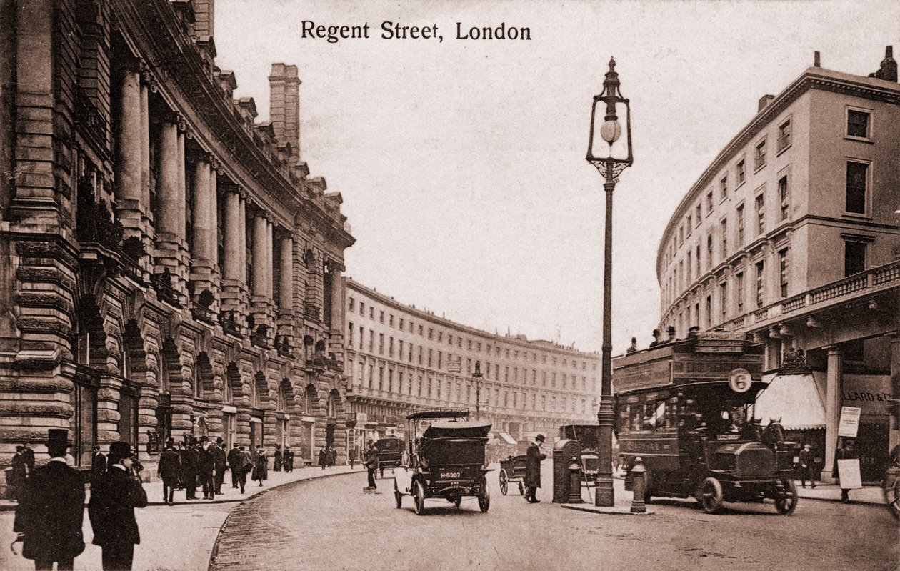 London - Regent Street mit frühen Straßenbahnen und Autos. Anfang 1900er Jahre (Postkarte) von Unbekannter Künstler