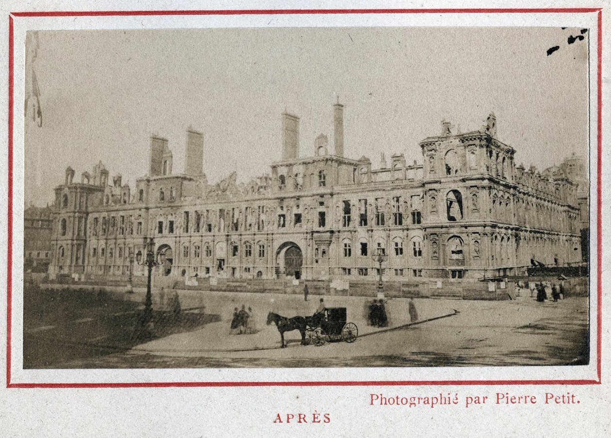 Pariser Kommune (1871): Ansicht des Hôtel de Ville in Paris nach dem Brand im Mai 1871 von Unbekannt
