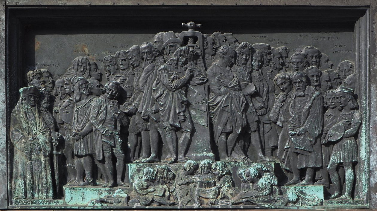 Straßburg, Basrelief der Skulptur von Gutenberg. Europa von William M. Timlin