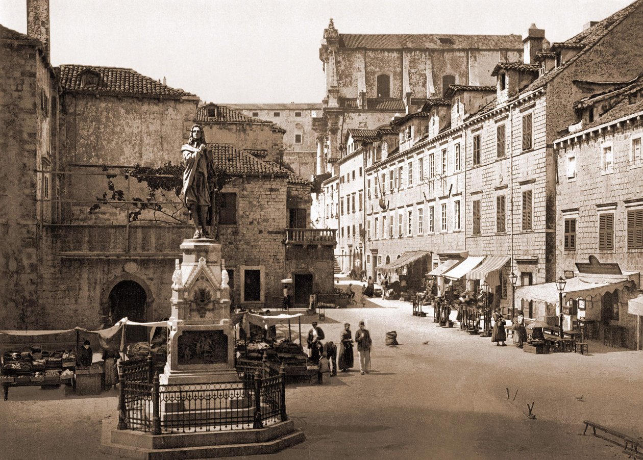 Platz Gundulic in Ragusa. Spätes 19. Jahrhundert. von Unknown artist