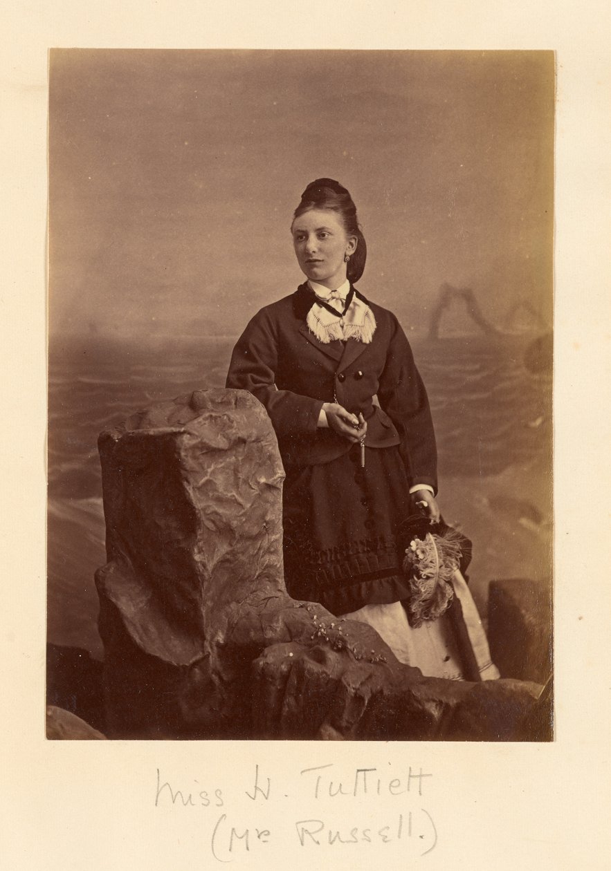 Miss H. Tuttiett (Mrs. Russell) von Unknown artist