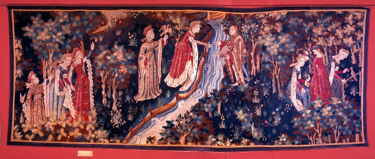 Wandteppich, der eine Romanze darstellt: eine junge Adlige versucht, ihren Liebhaber auf der anderen Seite des Flusses zu erreichen. Die junge Frau wird von ihren Begleitern mit einem Blumenkranz bedeckt. Ca. 1420. Aus Arras. Dekorative Künste, Paris von Unknown artist