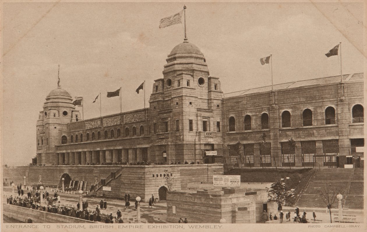 Eingang zum Stadion, British Empire Exhibition, Wembley von Unknown photographer
