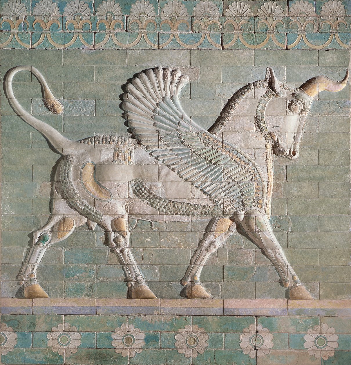 Geflügelter Stier, persisch, aus Susa, Achämeniden-Dynastie, ca. 500 v. Chr. von Hippolyte Lalaise Devéria