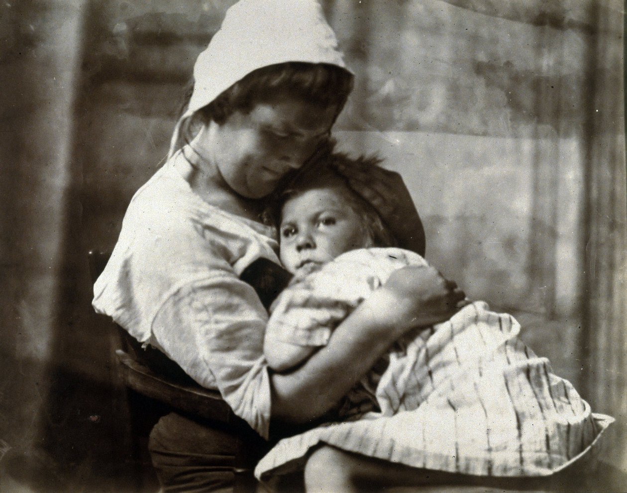 Porträt einer Mutter und ihrer Tochter, ca. 1900-1905 von Frederick (attr. to) Barnard