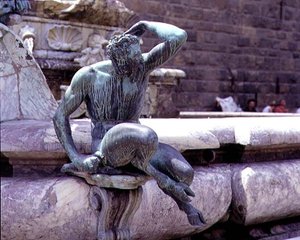 Der Neptunbrunnen (Detail eines Satyrs)