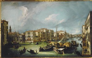 Der Canal Grande in Venedig mit der Rialto-Brücke