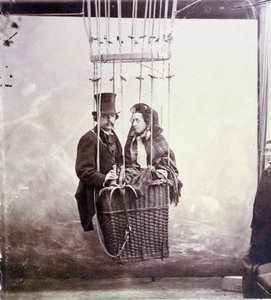 Fotografisches Porträt des Fotografen und Aerostat-Piloten Felix Tournachon genannt Nadar und seiner Frau im Ballonkorb