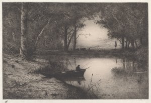 Ein Fischer in einem bewaldeten Teich am Abend