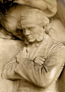 Detail einer Skulptur des Komponisten César Franck