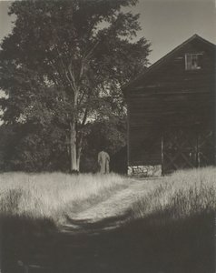 Scheune, Lake George, 1936 von Alfred Stieglitz