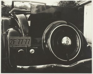 Auto 2F-77-77 von Alfred Stieglitz