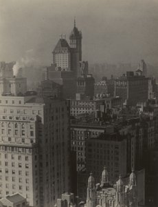 Aus Zimmer 3003—(Blick nach Nordwesten)—Shelton Hotel, New York von Alfred Stieglitz