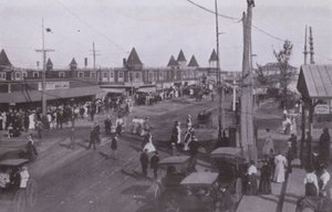 Old Orchard Beach, Maine: Szene in der Nähe des Bahnhofs von American Photographer (after)